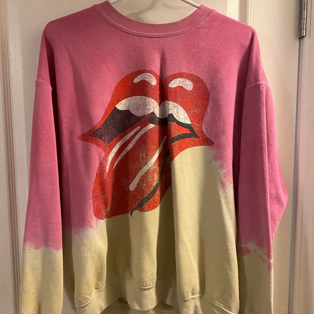 Crewneck sweater size M